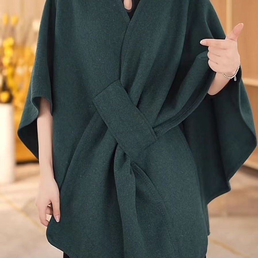 Cape Châle en Maille avec Col en Fourrure Synthétique et Pompons – vue 8 | Ma boutique pharaon